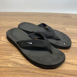 Nike Celso Girl Black/White Women's Thong Sandals Size 8.5 314870-011